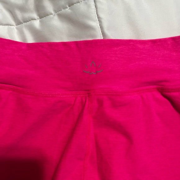 Beyond Yoga Tennis / Athleisure Skirt with Shorts - Picture 6 of 11